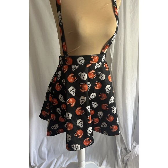 NWT Halloween Michael Myers Pumpkin Suspender Skirt Horror Hot Topic small - Picture 1 of 8